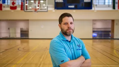 Elan Vinkurov on basketball court